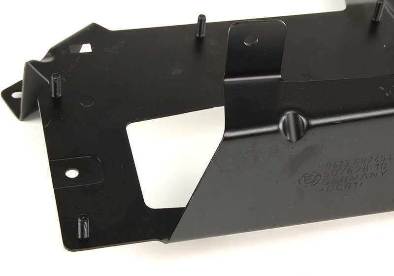 Soporte para unidad de control telemático OEM 84136924546 para BMW E39. Original BMW.