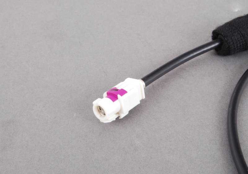 Cable HSD OEM 61119283485 para BMW F25 X3. Longitud 1000 mm. Original BMW.