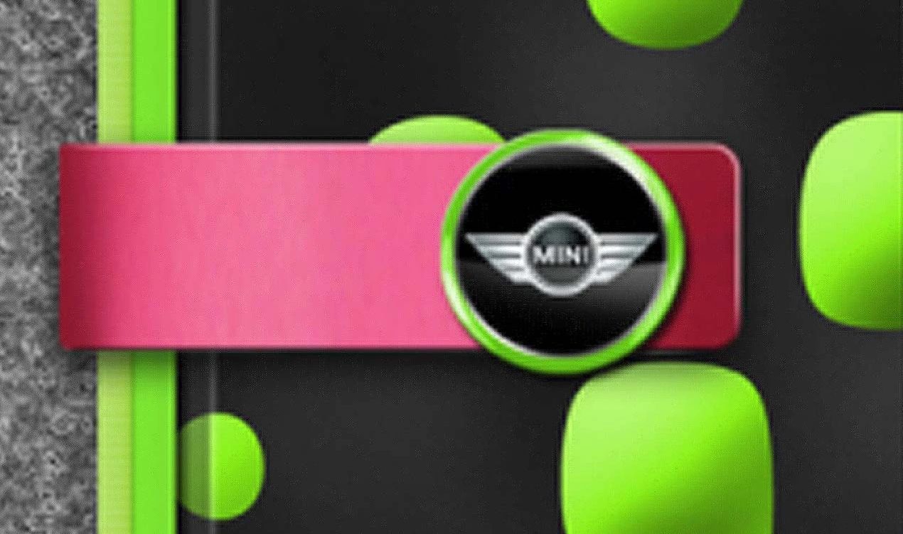 Juego de alfombrillas traseras todo tiempo VIVID GREEN OEM 51472354165 para MINI F56, F56 BEV, F56 LCI, F66. Original MINI.