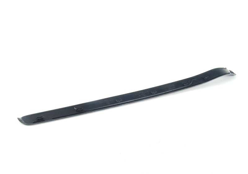 Embellecedor entrada derecha OEM 51478046480 para BMW E92, E92N, E93, E93N. Original BMW.