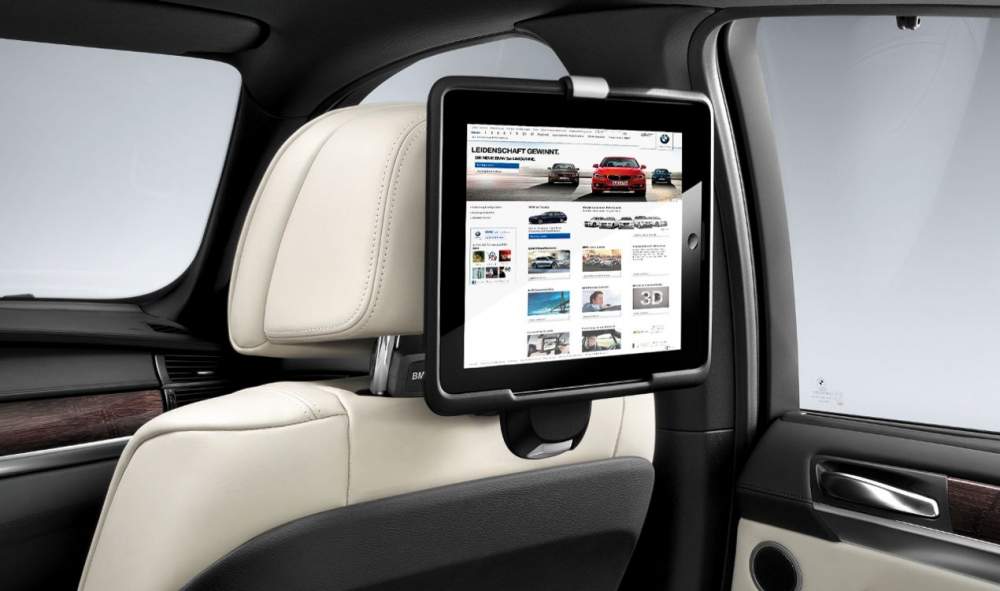 Soporte Travel & Comfort para Apple iPad™ mini OEM 51952349511 para BMW E81,E82,E87,E88,F20,F21,F40,F22,F23,F44,F45,F46,F87,E90,E91,E92,E93,F30,F31,F34,G20,G21,F32,F33,F36,E60,E61,F07,F10,F11,G30,G31,E63,E64,F06,F12,F13,G32,E65,E66,F01,F02,F04,G11,