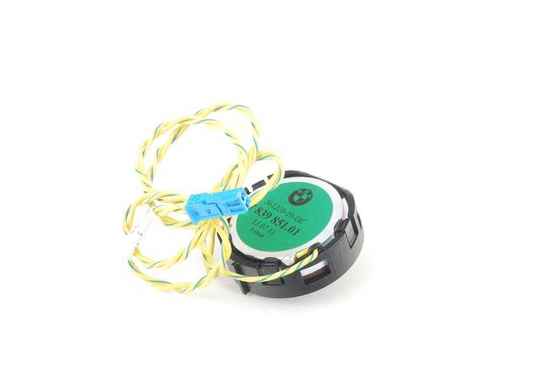Altavoz de agudos OEM 65137839851 para BMW E92, E92N, E93, E93N. Parte del sistema de sonido Individual Audio original BMW.
