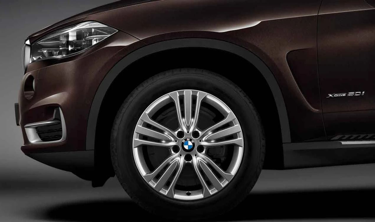Llanta de aleación diseño W-Radio 447 10x19 ET53 OEM 36116853958 para BMW X5 F15. Original BMW.