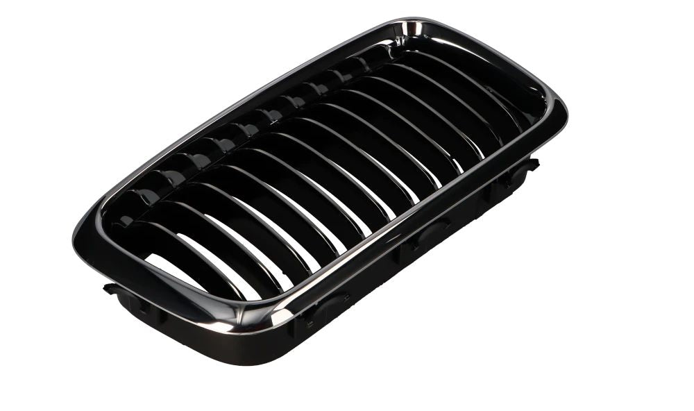 Rejilla embellecedora derecha cromada OEM 51138231596 para BMW E38. Original BMW.