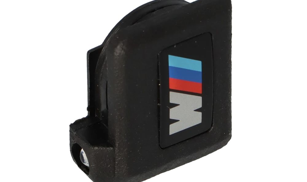 OEM lighting container 5121252682 for BMW E36 and E34. Original BMW piece, ideal for the lighting system in the door shooter. Compatible with M Sport versions.