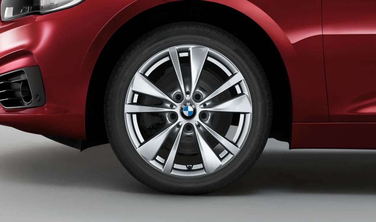 Llantas de aleación 18'' diseño Doble Radio 476 OEM 36116855085 para BMW F40, F44, F45, F46. Original BMW