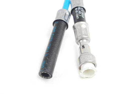 Ensemble de tuyaux de carburant OEM 1611283288 pour BMW E46. BMW d'origine.