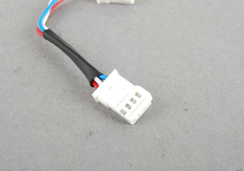 Câble de connexion ronde pour BMW E46, E39, E53 (OEM 61318386947). BMW d'origine