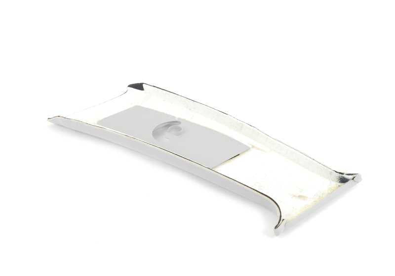 Cubierta interior pilar central superior derecho OEM 51438174464 para BMW E38. Color gris claro (hellgrau). Pieza original BMW.
