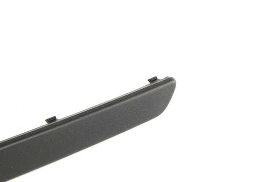 Moldura trasera derecha OEM 51127902992 para BMW Serie 5 E39 {520d, 520i, 525d} años 1997-2003. Original BMW.