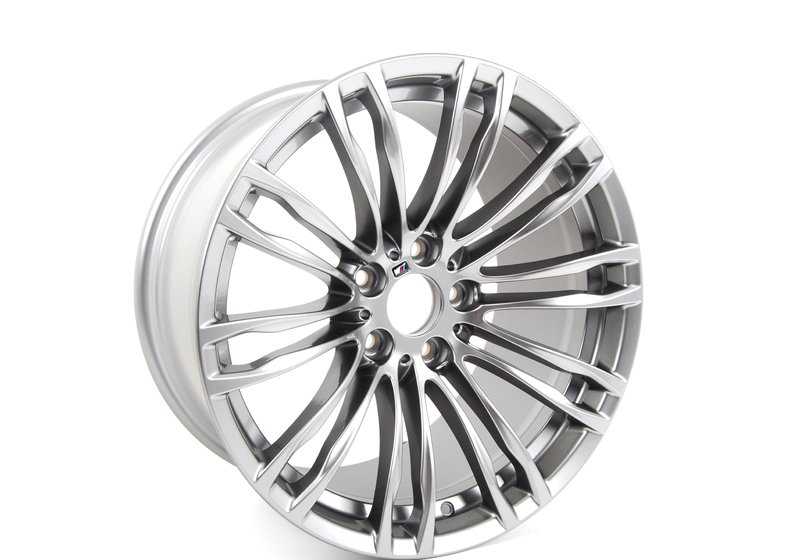 Llantas de aleación BMW M Doble Radio 345 19" OEM 36112284251 para BMW F10. Color ferricgrey, originales BMW. Compatibles con modelos que equipan llantas traseras de 19” y ET34.
