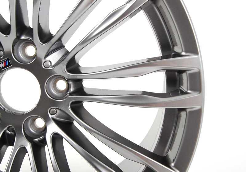 Llantas de aleación BMW M Doble Radio 345 19" OEM 36112284251 para BMW F10. Color ferricgrey, originales BMW. Compatibles con modelos que equipan llantas traseras de 19” y ET34.