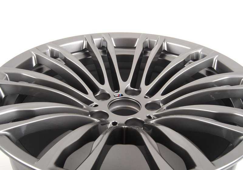 Llantas de aleación BMW M Doble Radio 345 19" OEM 36112284251 para BMW F10. Color ferricgrey, originales BMW. Compatibles con modelos que equipan llantas traseras de 19” y ET34.