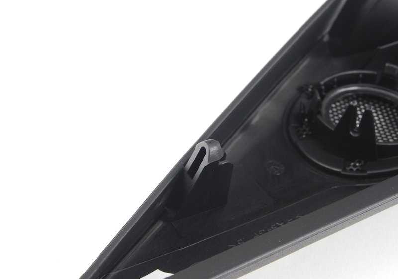Tapa embellecedora derecha OEM 51327016646 para BMW Z4 E85 y E86. Compatible con modelos 2.0i, 2.2i, 2.5i. Pieza original BMW.