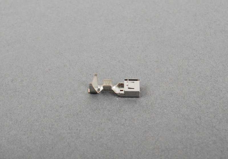 Terminal de conector hembra ELO-Power 5,2x0,63 OEM 61138364846 para MINI {R50,R52,R53,R55,R56,R57,R58,R59,R60,R61,F54,F55,F56,F57,F60,F65,F66,U25} y BMW {E36,E38,E39,E46,E53,E60,E61,E63,E64,E65,E66,E70,E71,E72,E81,E82,E83,E84,E85,E86,E87,E88,E89,E90,