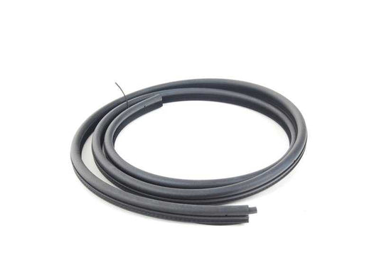 Cantonera trasera OEM 51728194684 para BMW Serie 3 E46. Original BMW.