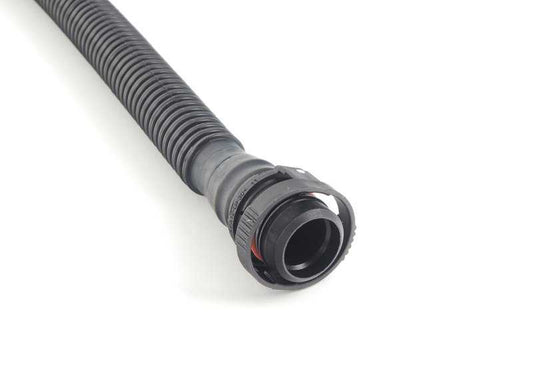 Tubería de ventilación OEM 16126765748 para BMW E90, E91, E92, E93... y más. Original BMW.