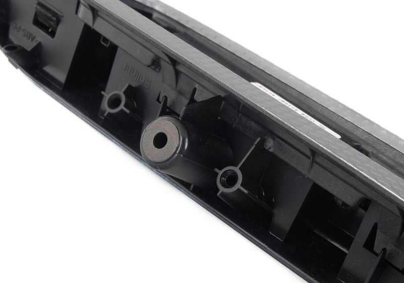 Reposabrazos de aluminio trasero izquierdo OEM 51437895399 para BMW E46. Original BMW.