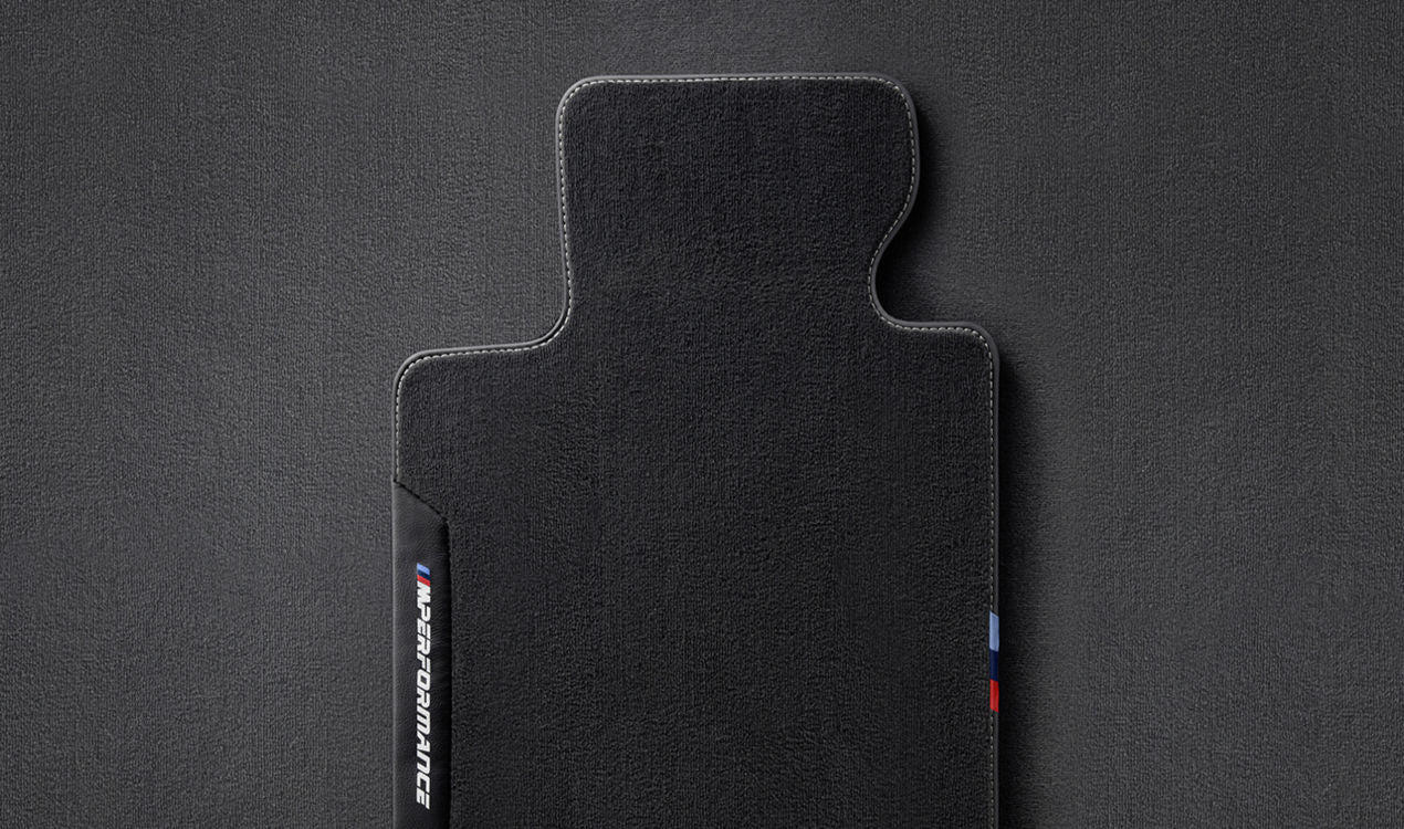 Alfombrillas deportivas M Performance OEM 51472465745 para BMW G30, G31, F90, M5, M5 CS. Compatibles con versiones diésel y gasolina. Original BMW.