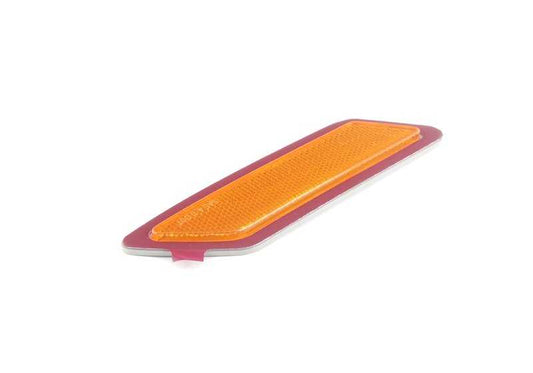 Luz de posición lateral derecha OEM 63147274522 para BMW F30, F31. Original BMW.