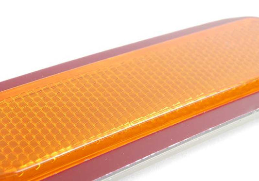 Luz de posición lateral derecha OEM 63147274522 para BMW F30, F31. Original BMW.