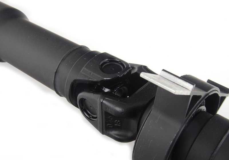 Árbol de transmisión trasero automático OEM 26117505211 para BMW E46 330Ci. Original BMW.