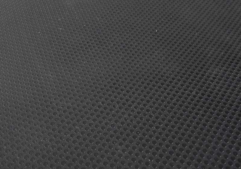 OEM 51478193790 Carpete não -SLIP para BMW E46. Proteja o interior do porta -malas contra a sujeira e o desgaste. BMW original.