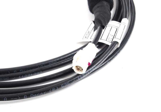 Cable USB de conexión a HUB OEM 61119137935 para BMW E60 y E61. Original BMW.
