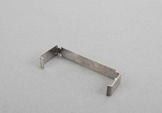 Grapa de revestimiento lateral trasero OEM 51218188822 para BMW Serie 3 E36, 318i, 320i... y más. Original BMW.