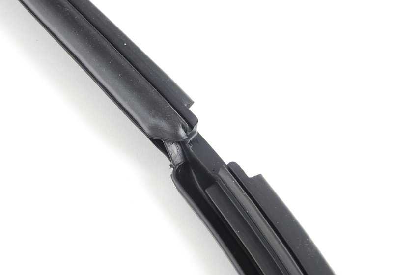 Junta de ventana trasera abatible izquierda OEM 51321815011 para BMW 114, 1502, 1600, 1600ti, 1602. Compatible con modelos clásicos. Original BMW.