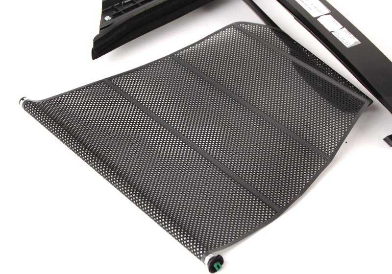 Cortinilla parasol lado izquierdo trasero OEM 51359168845 para BMW F02, F04 (7 Series). Ideal para proteger del sol en las plazas traseras. Original BMW.