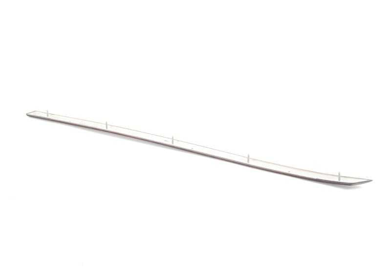 Moldura de madera puerta trasera izquierda OEM 51428159657 para BMW E39. Original BMW.