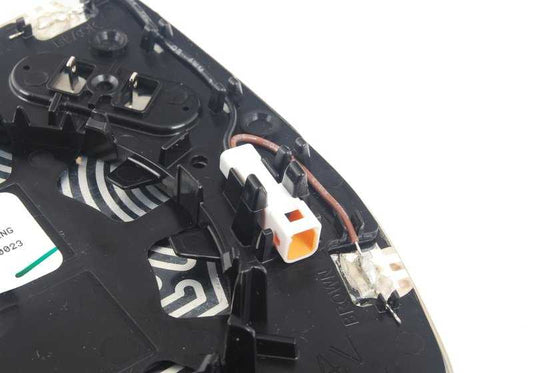 Classe de miroir droit oméfacable OEM 51167354634 pour BMW F15, F85, F16, F86. BMW d'origine.