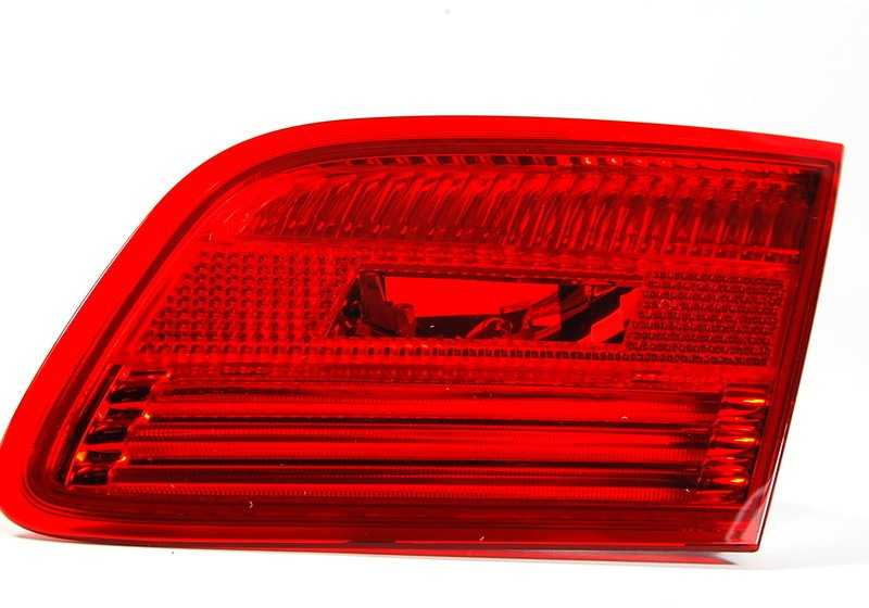 Piloto trasero derecho portón OEM 63217162300 para BMW Serie 3 E92. Original BMW.