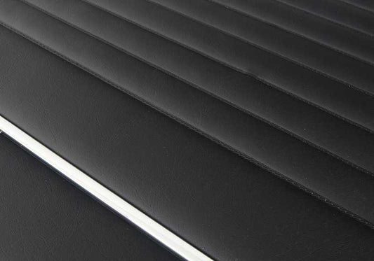 Painel da porta frontal direita 51411816856 para BMW E23. BMW original.