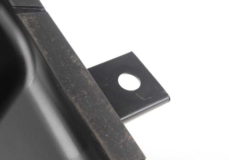 Conducto de aire derecho para radiador desplazado OEM 51747903890 para BMW F10, F10N, F11, F11N. Original BMW.