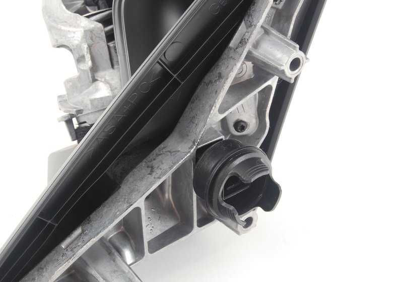 Retrovisor exterior derecho sin cristal y calefacción OEM 51167282528 para BMW Serie 3 (E90, E91). Original BMW.