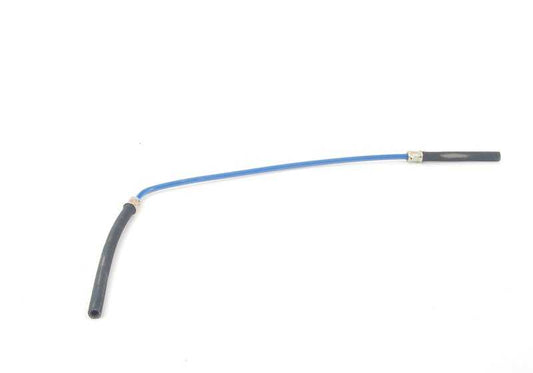 Tubería de combustible OEM 16111182827 para BMW E36. Diámetro 8mm. Lleva el combustible desde el depósito al motor. Pieza original BMW.