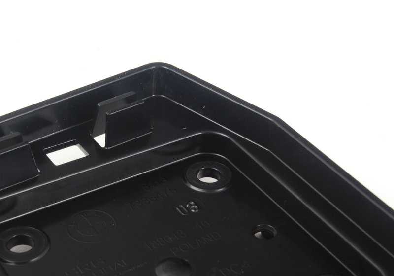 Soporte embellecedor luz antiniebla OEM 51137336475 para BMW F10, F11, F85. Original BMW.