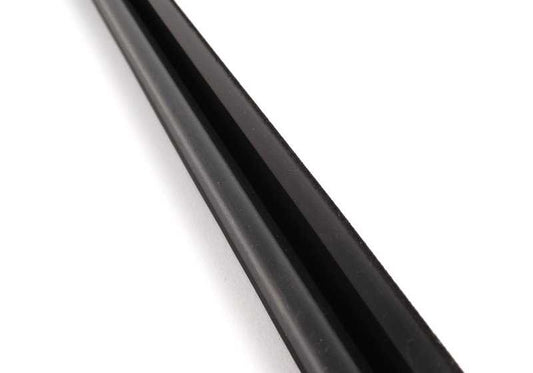 Sellado exterior del marco de la ventana derecha OEM 51218159236 para BMW E39. Original BMW.