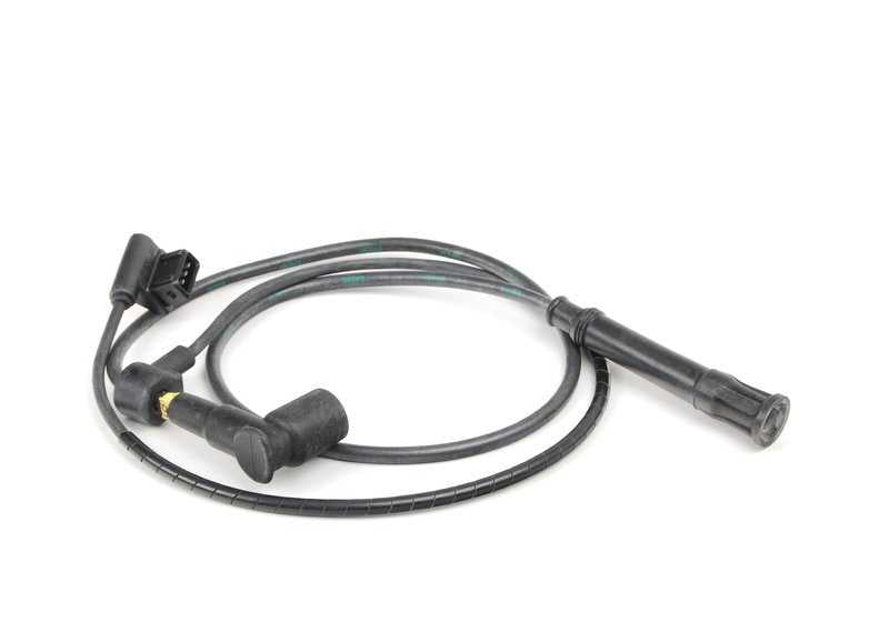 OEM ignition cable 12121719987 for BMW E34 530i, 535i and E32 730i. Compatible with M30 engines. Original BMW.