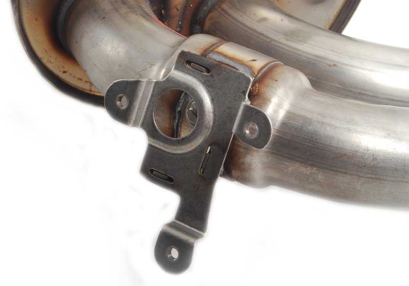 Silencioso trasero con válvula de escape OEM 18307645938 para BMW F30 328i {3er F30 328i: 3A51, 3A52, 3A53, 3A56, 3A57, 3A58, 3A59, 3A60, 3A61, 3A62}. Original BMW.