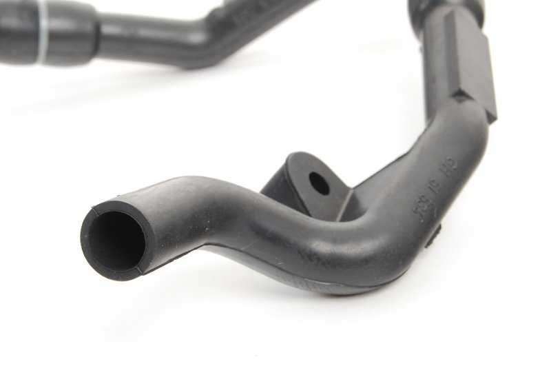 Tubo de ventilación OEM 64116928875 para BMW E81, E82, E87, E87N, E88, E90, E90N, E91, E91N, E92, E93. Original BMW.