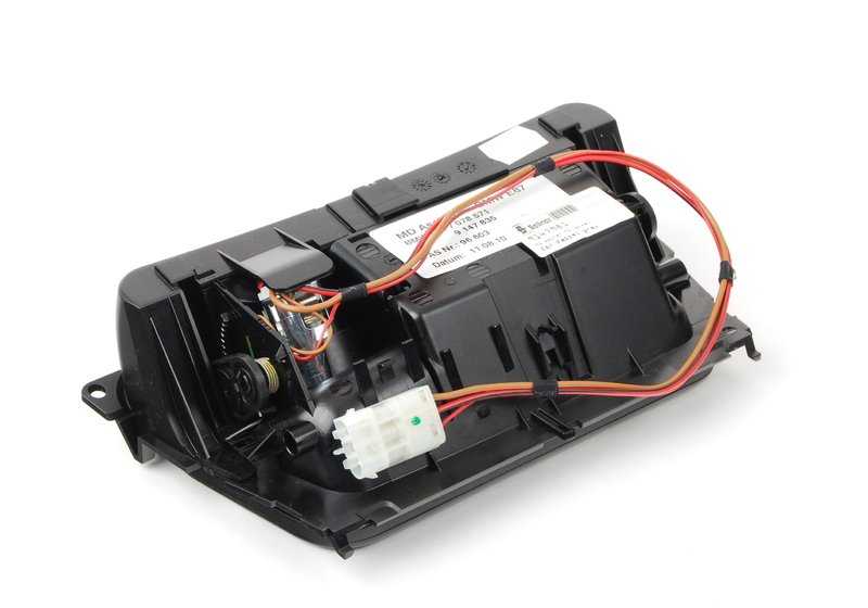 Cenicero de madera gris OEM 51169147981 para BMW E81, E82, E87, E88. Acabado en raíz de álamo. Original BMW.