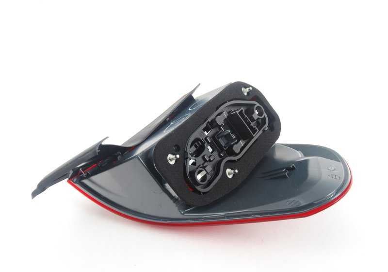 Piloto trasero derecho lateral OEM 63217227792 para BMW X5 E70, E70N. Original BMW.