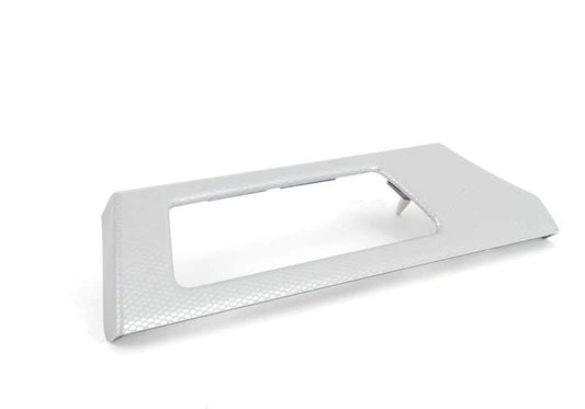 Embellecedor interior aluminio izquierdo OEM 51459148067 para BMW E90, E91, E92, E93. Acabado Glacier Silber. Compatible con todos los modelos indicados. Original BMW.