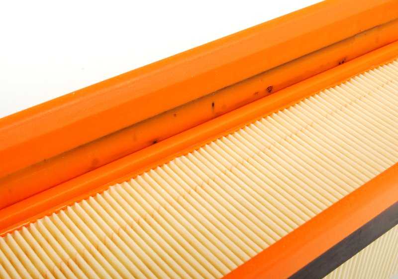 Filtro de aire derecho OEM 13717589641 para BMW E70 (X5 M) y E71 (X6 M). Compatible con motores S63. Original BMW.