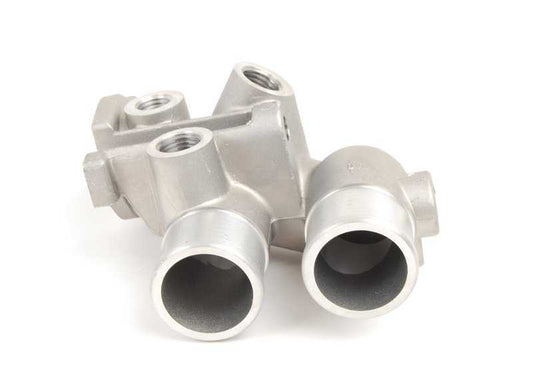 Brida de derivación refrigerante OEM 11531274009 para BMW E30, E28, 316i, 318i. Compatible con motores M10. Original BMW.