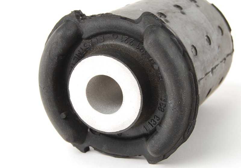 Silentblock of rubber OEM 33311133839 for BMW 8 E31 (840ci, 840i, 850ci). Compatible with models with M60, M62 and M70 motor. Original BMW.