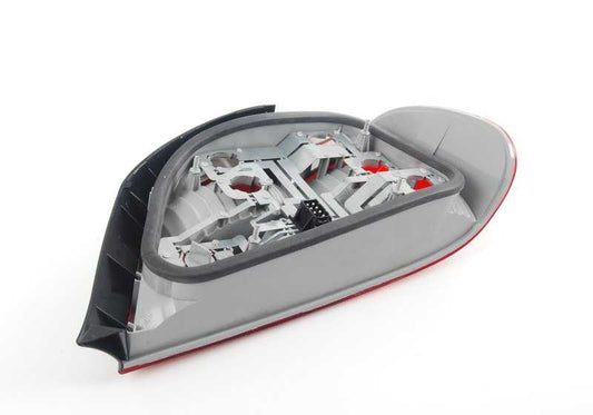 Piloto trasero izquierdo con intermitente blanco OEM 63216904837 para BMW Serie 7 E38. Pieza original BMW.